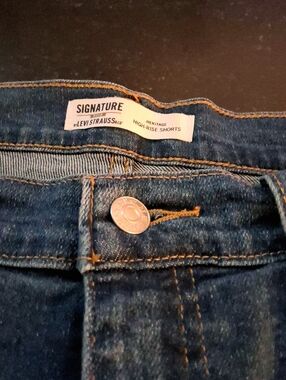 Signature by Levi Strauss Women's Dark Blue High-Rise Shorts